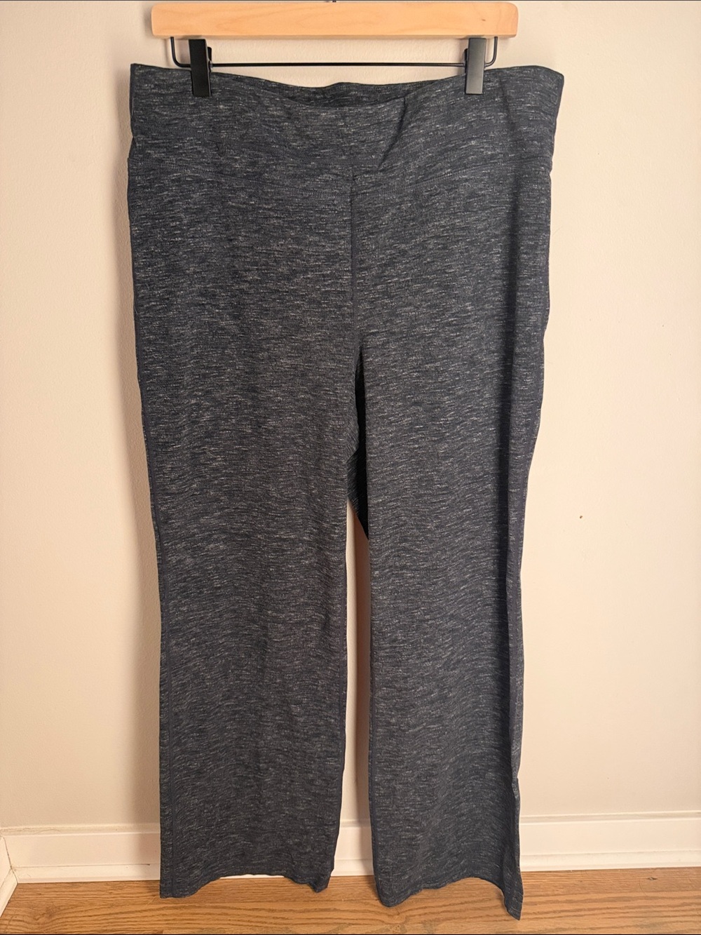 Ideology Heathered Charcoal Knit Pants